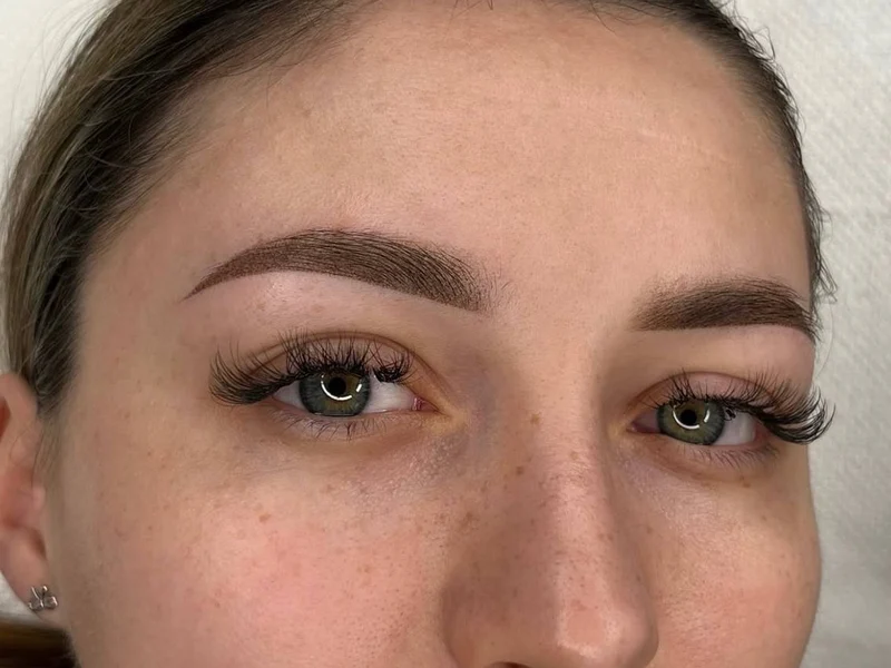 Ombré Brows Nachher
