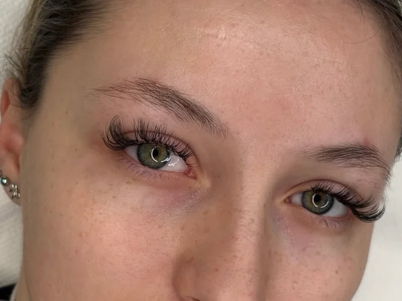 Ombré Brows Vorher