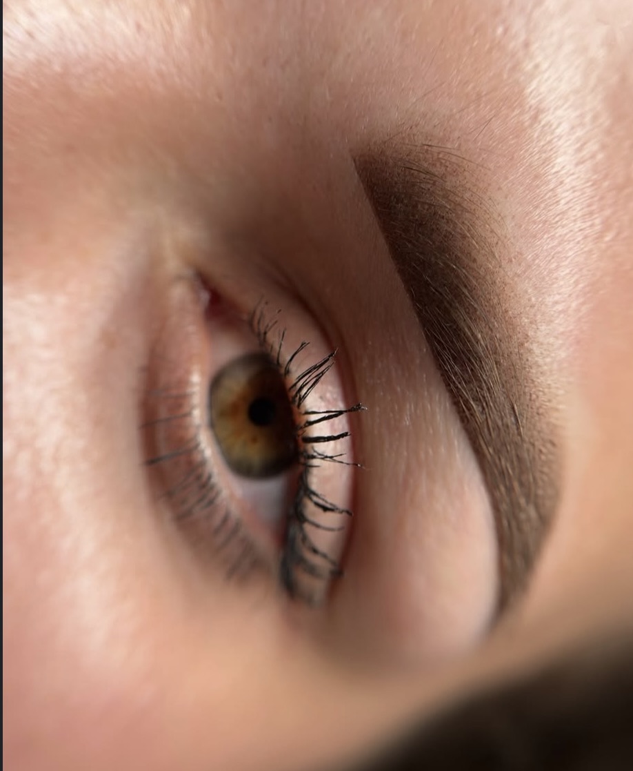 Powder Brows Ergebnis dezent natürlich