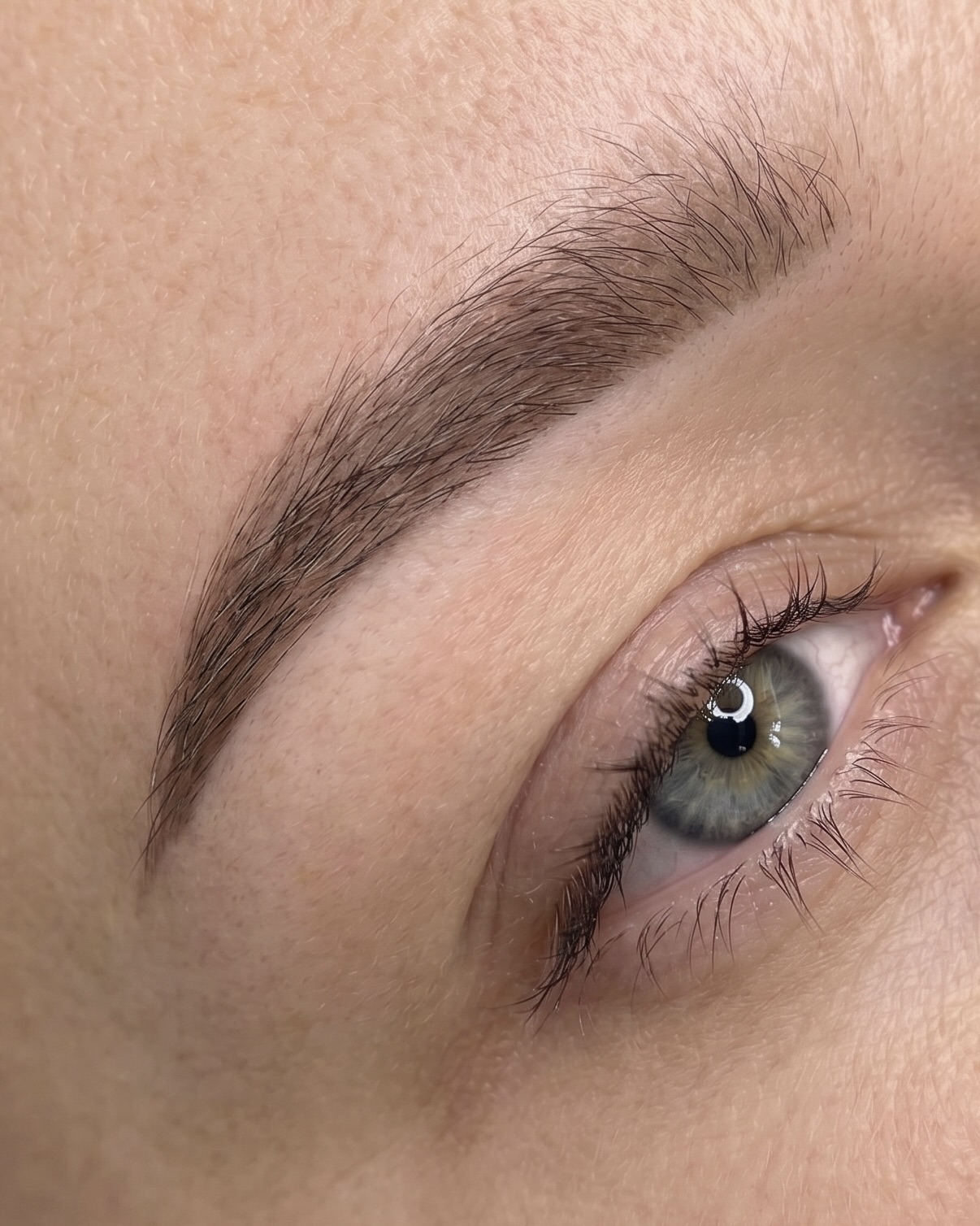 Natürliche Ombré Brows Murr Studio Frankfurt
